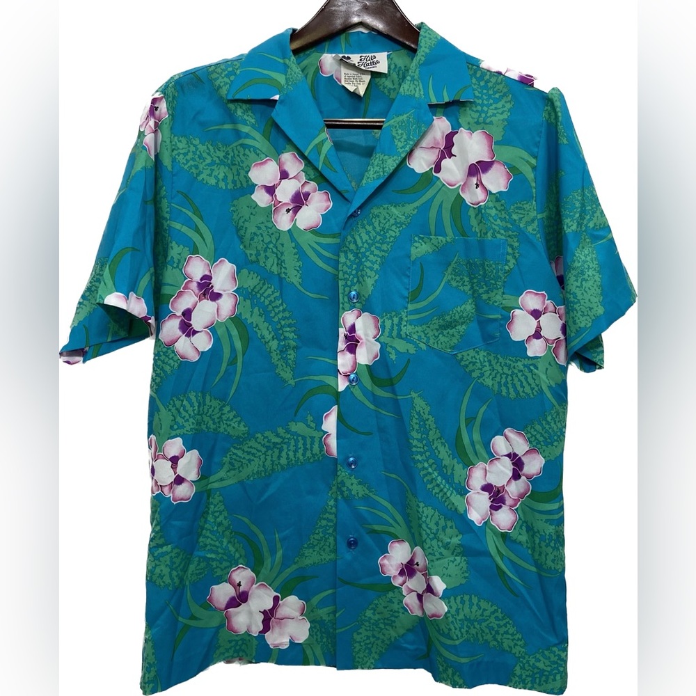 HILO HATTIE HAWAII COLORFUL FLORAL BUTTON UP SHORT SLEEVE TOP